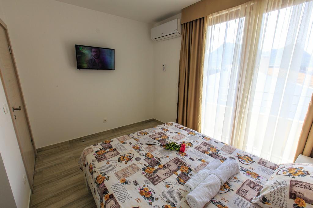 Apartments Matkovic Lux Sutomore Exterior foto