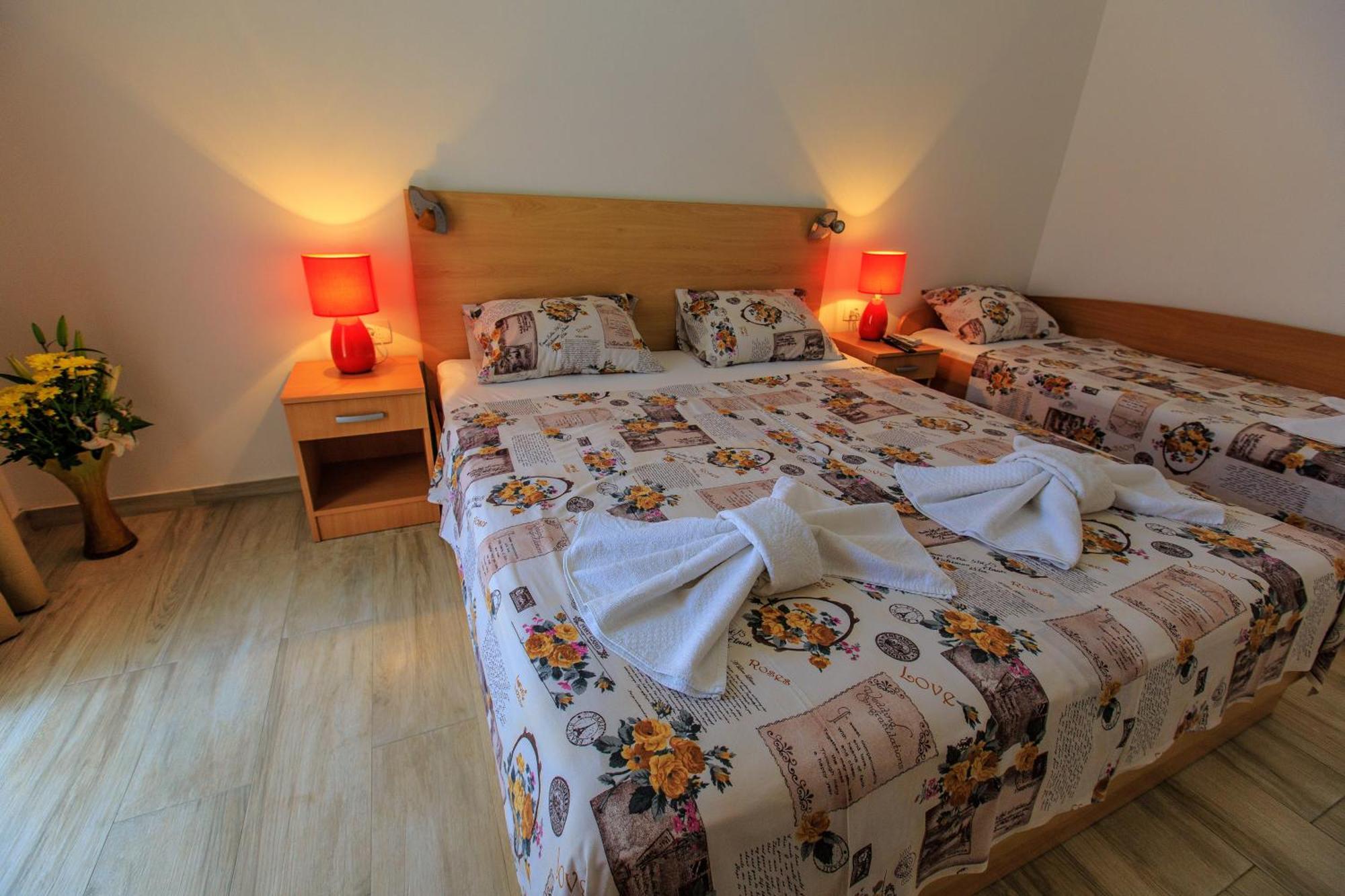 Apartments Matkovic Lux Sutomore Exterior foto