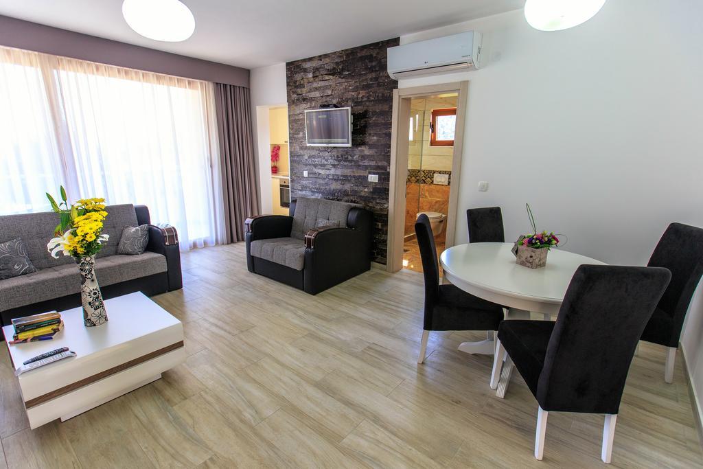 Apartments Matkovic Lux Sutomore Exterior foto